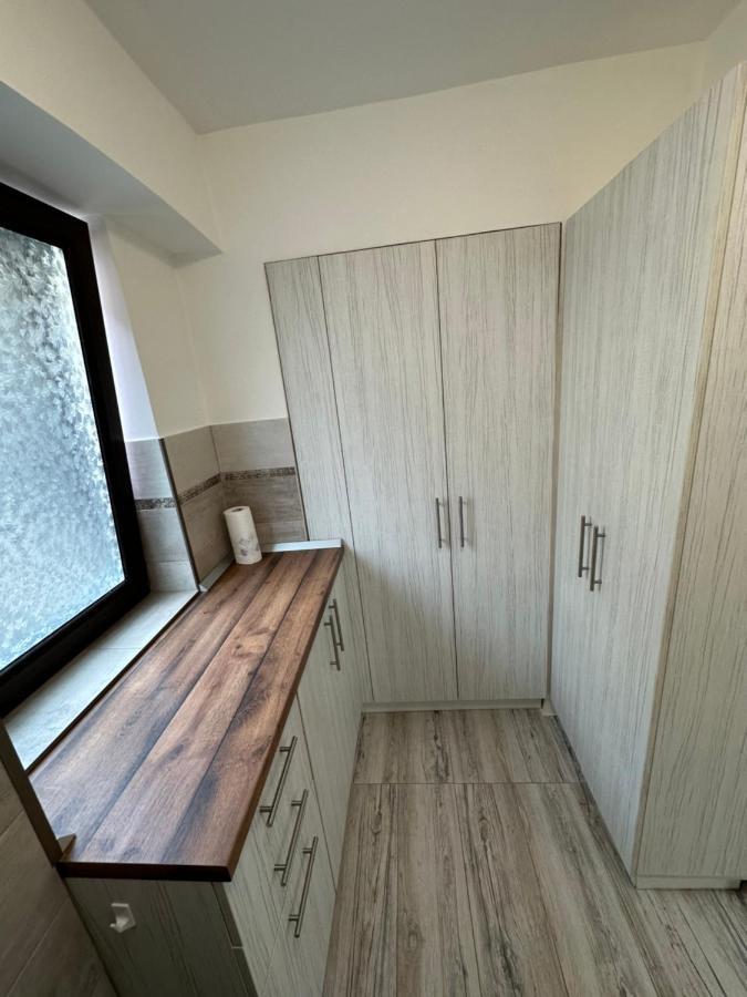 Nema S Apartment Brasov Exterior photo